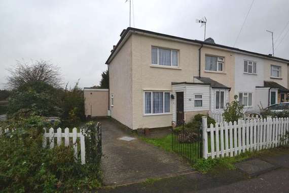 2 Bedroom End of Ter...